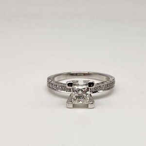 GOLD WHITE GOLD  Princess-Cut Solitaire Engagement Ring with Pavé Band